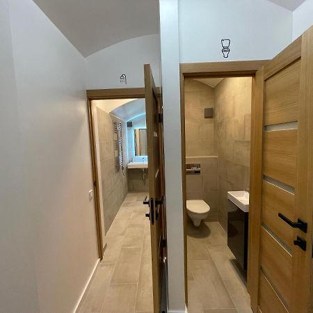 Modern Guest House In City Center I Room 3 VNO Kültér fotó