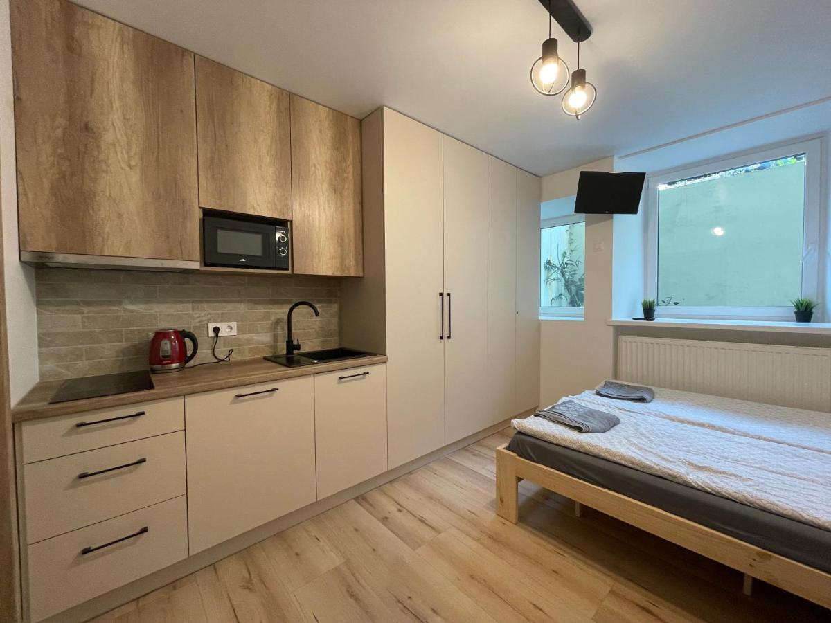 Modern Guest House In City Center I Room 3 VNO Kültér fotó