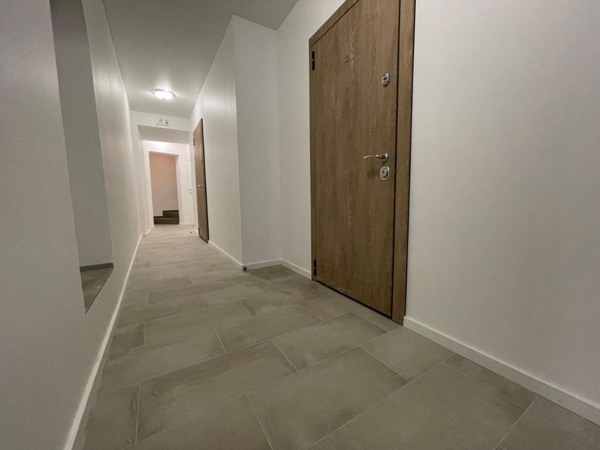 Modern Guest House In City Center I Room 3 VNO Kültér fotó
